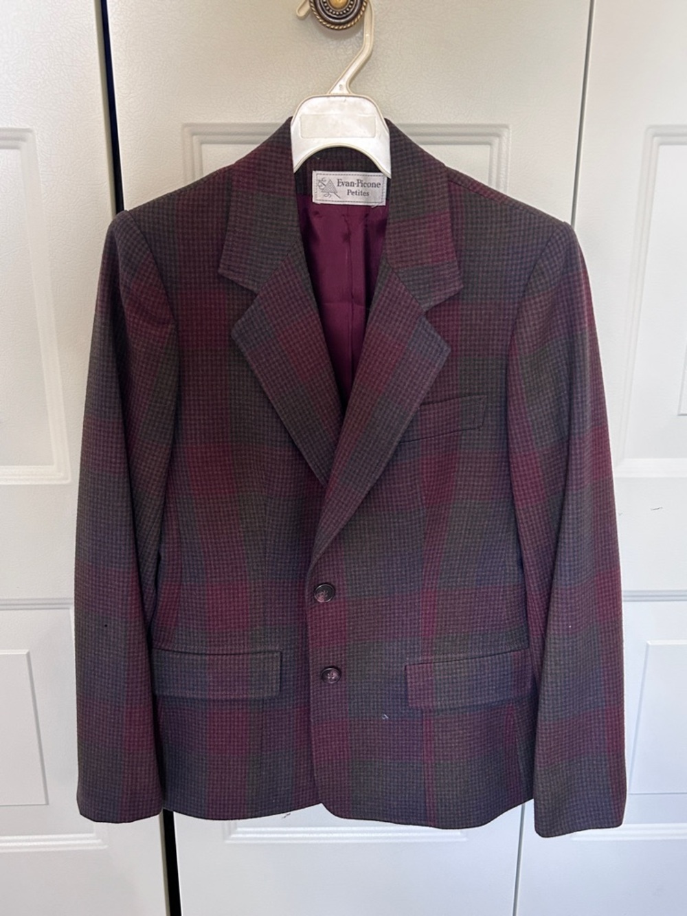 Evan Picone Burgundy and Dark Green Plaid Blazer